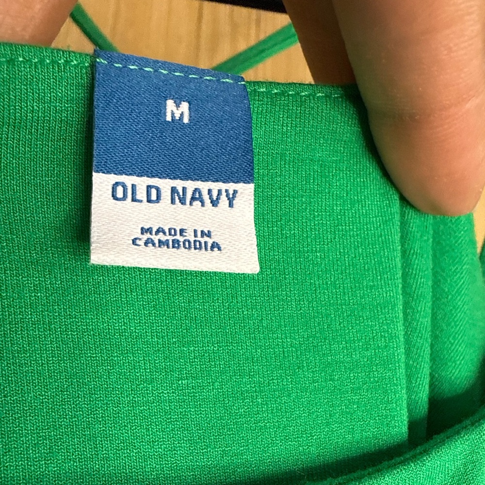 Old Navy Green Fit & Flare Cross-Back Mini Cami Dress - Picture 6 of 7